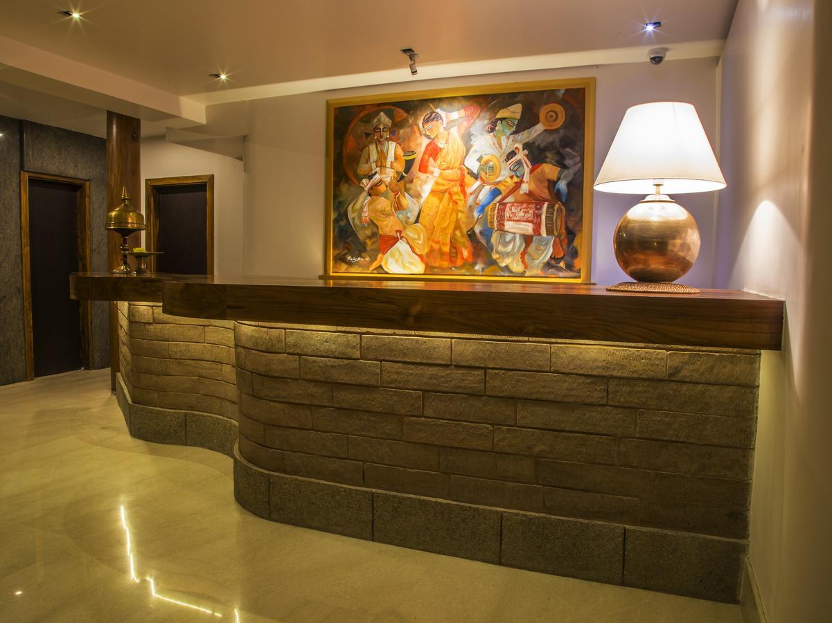 The Guwahati Address By Centre Point Extérieur photo